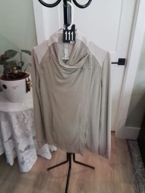 Sz 6 tan lulu wrap 111